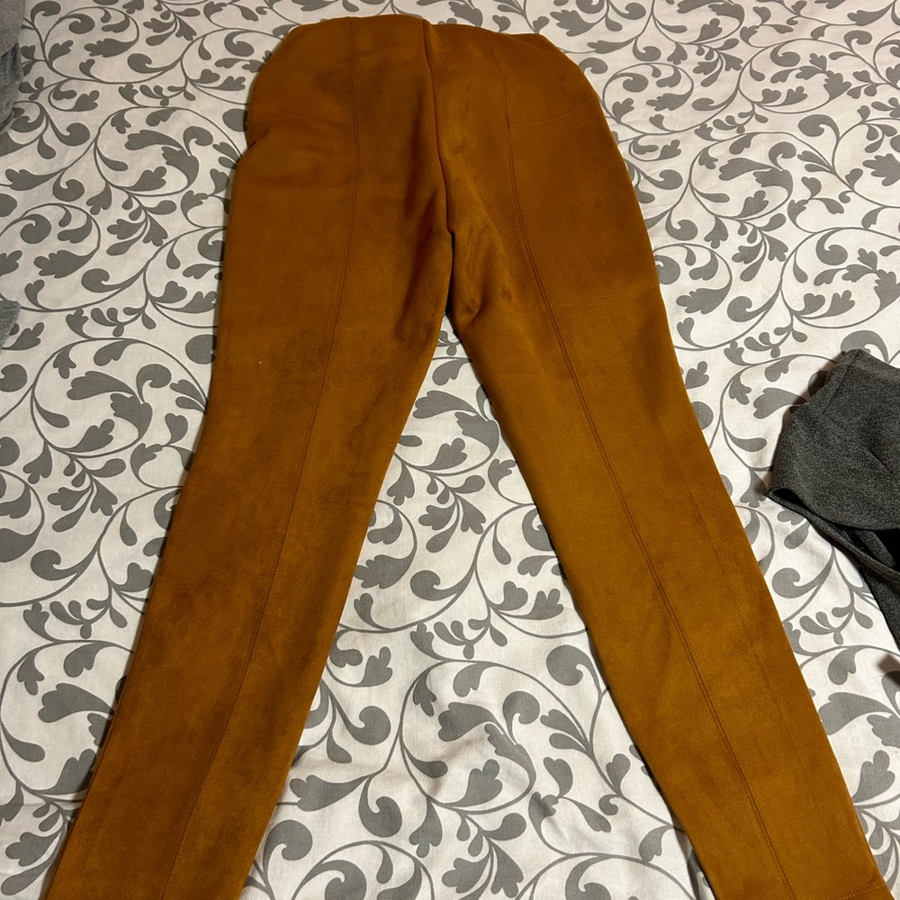 Imitation suede - Picture 3 of 5